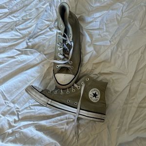 Green Hightop Converse Women’s size 10.5
